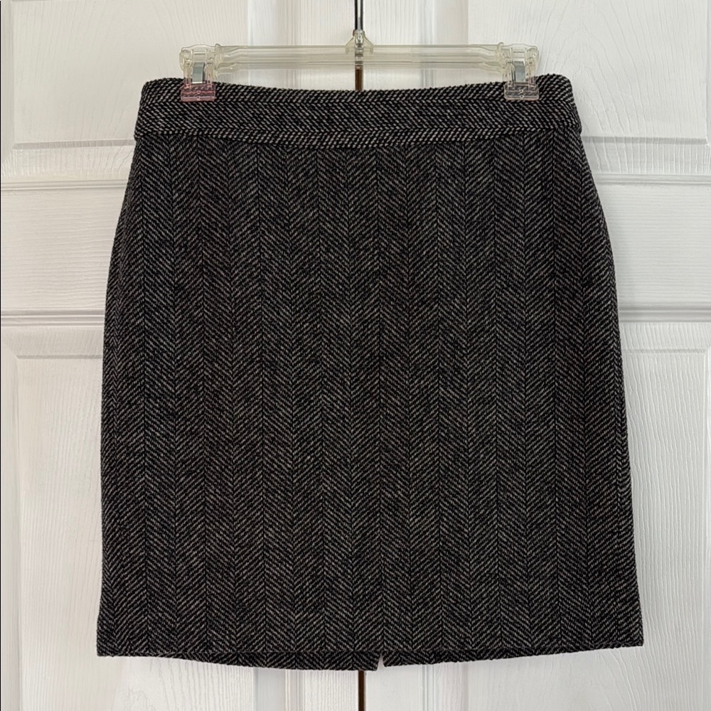 Banana Republic Tweed Herringbone Pencil Skirt, Size 0